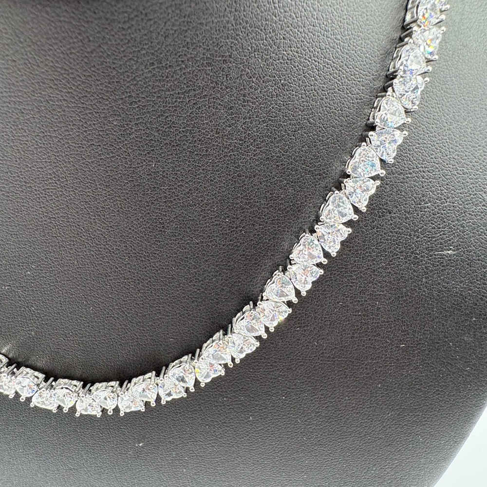 14k Heart Tennis Necklace - Picture 10 of 13